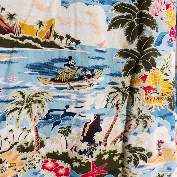 Disney Store - Tropical Character Multicolored Short Sleeve Button Down Shirt - Picture 6 of 6